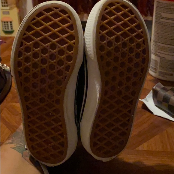 Vans kids shoe. - Picture 4 of 5